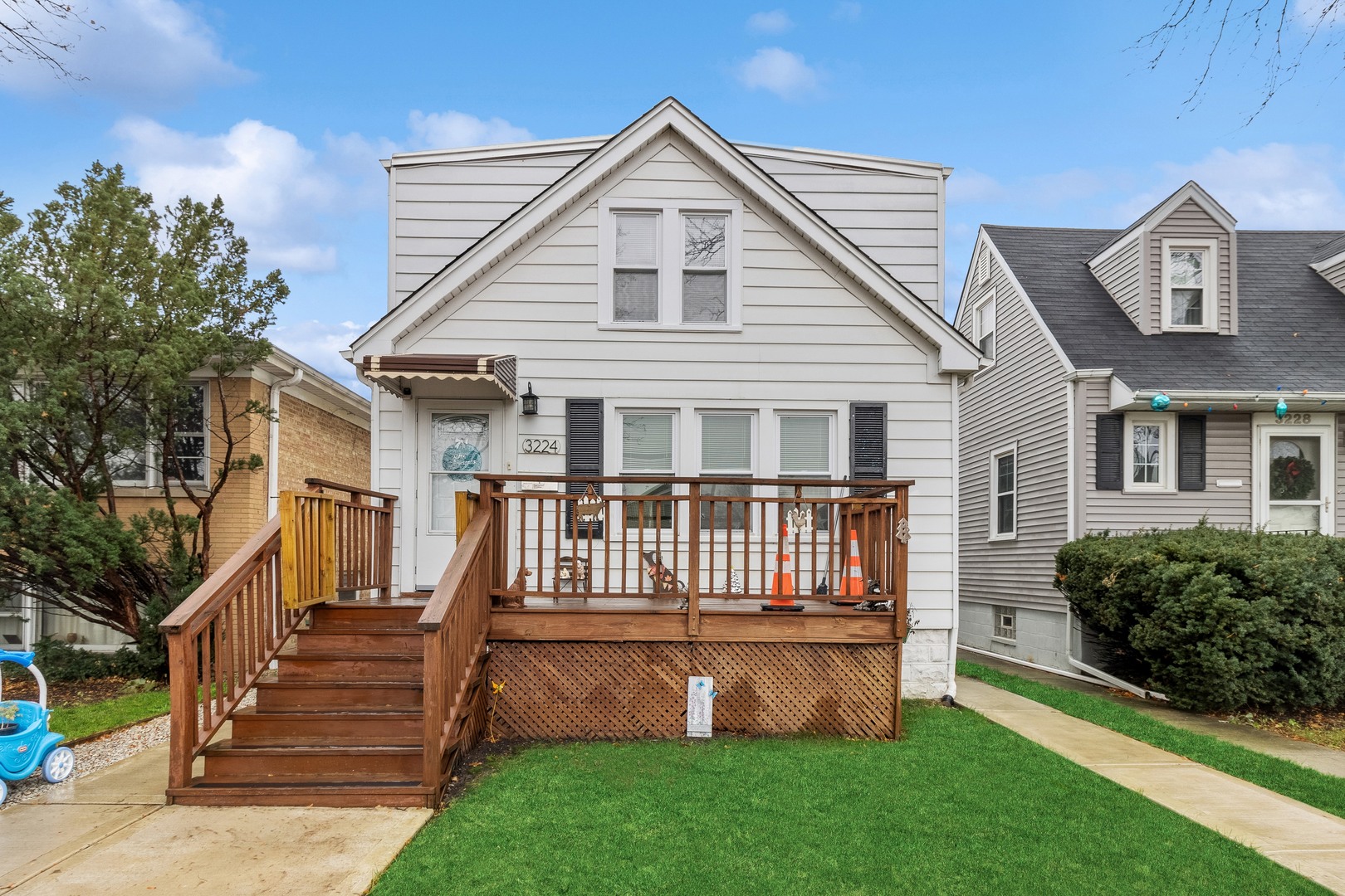 3224 N Orange Avenue