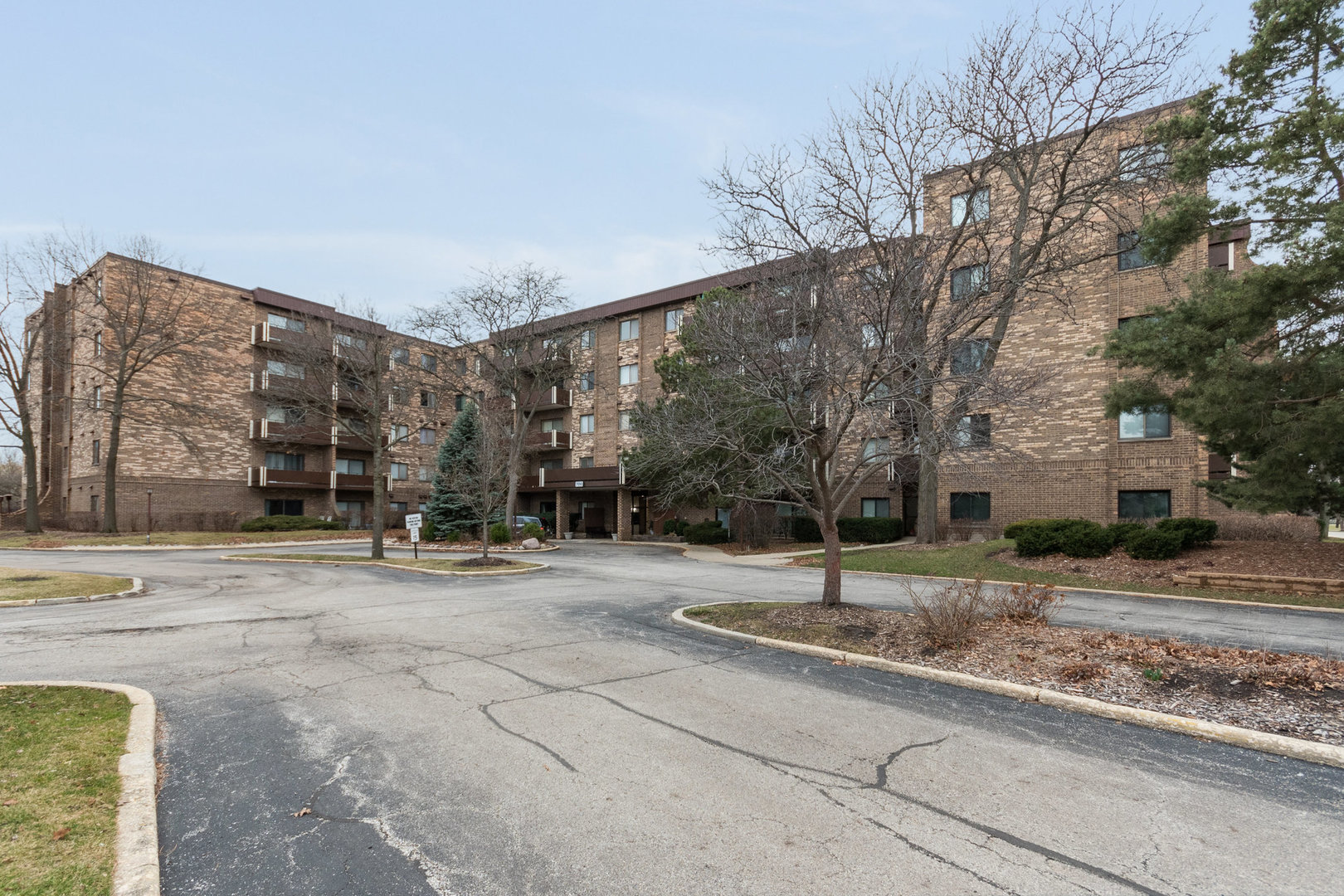 700 Wellington Avenue Unit: 217
