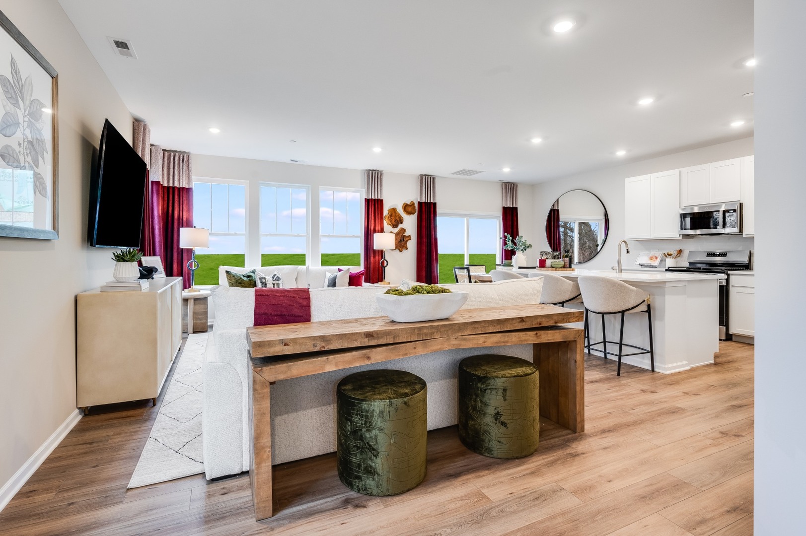 1137 White Oak Circle