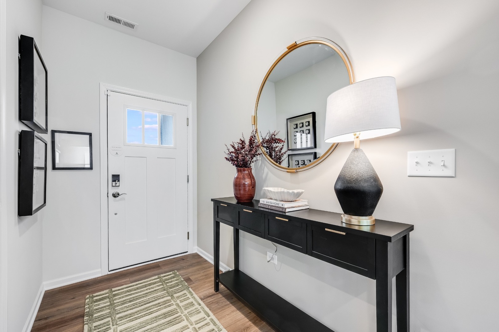 1137 White Oak Circle