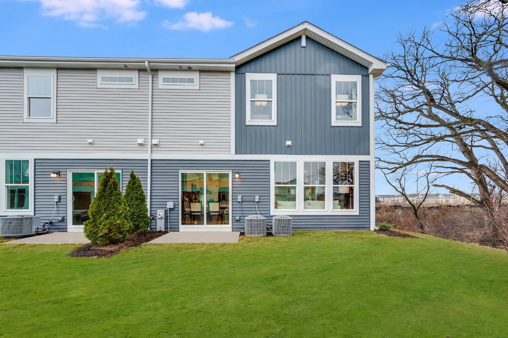 1137 White Oak Circle