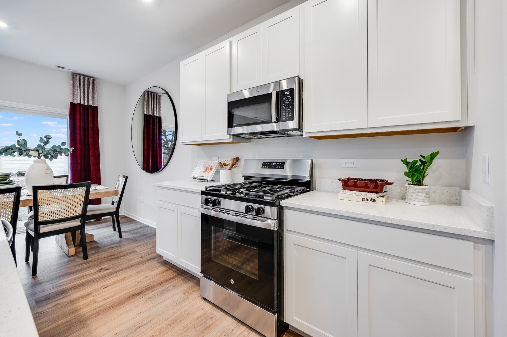 1137 White Oak Circle