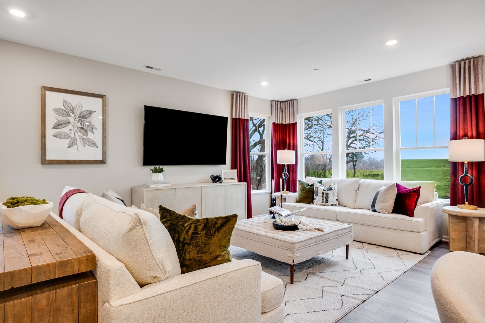 1137 White Oak Circle