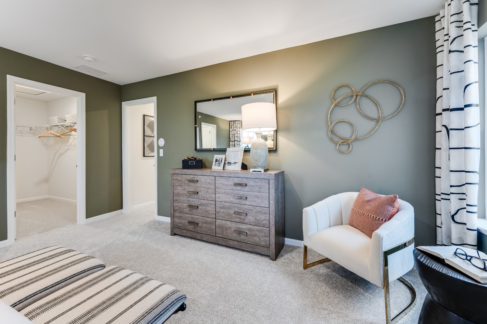 1137 White Oak Circle