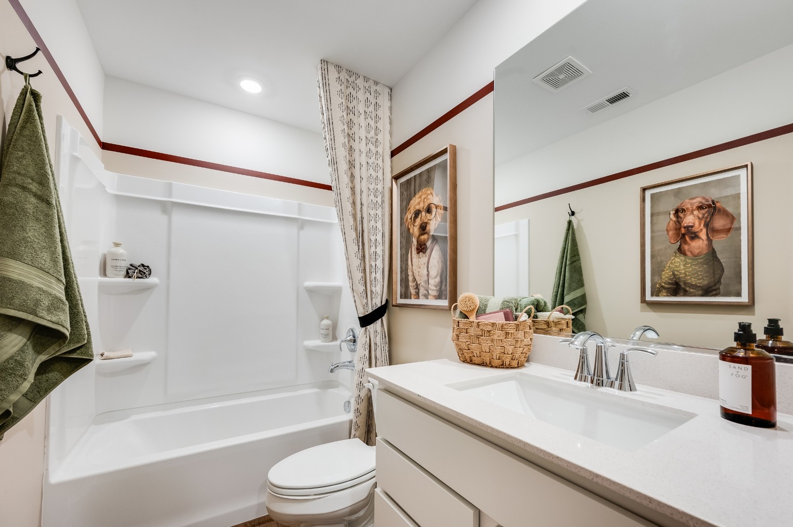 1137 White Oak Circle