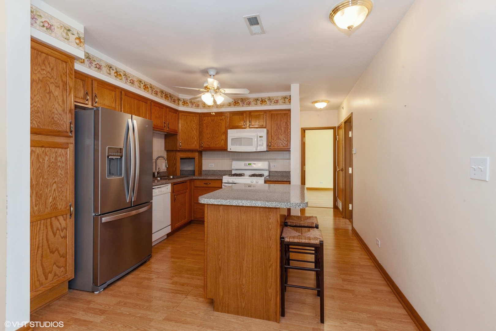 550 75th Street Unit: 201