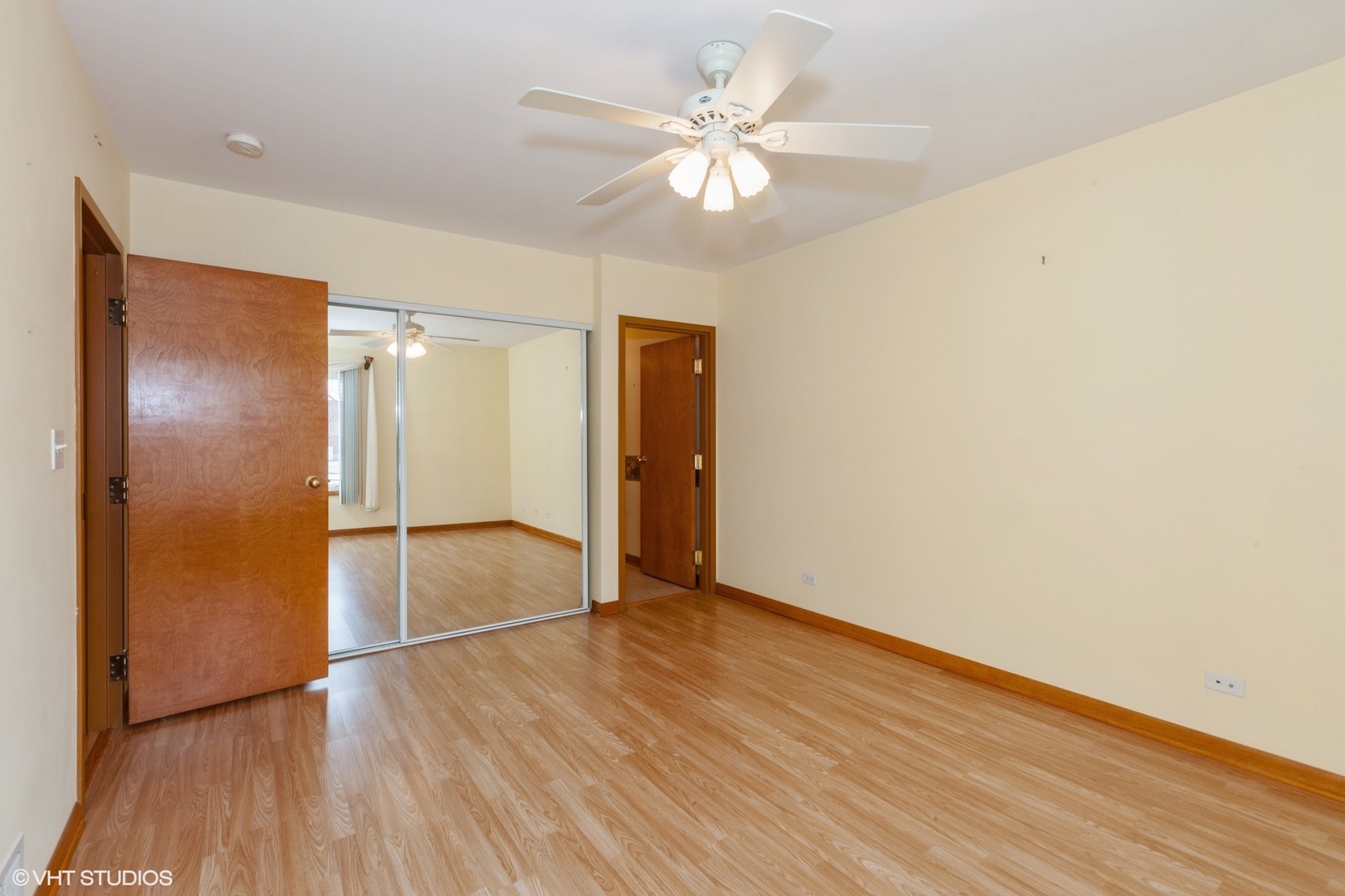 550 75th Street Unit: 201