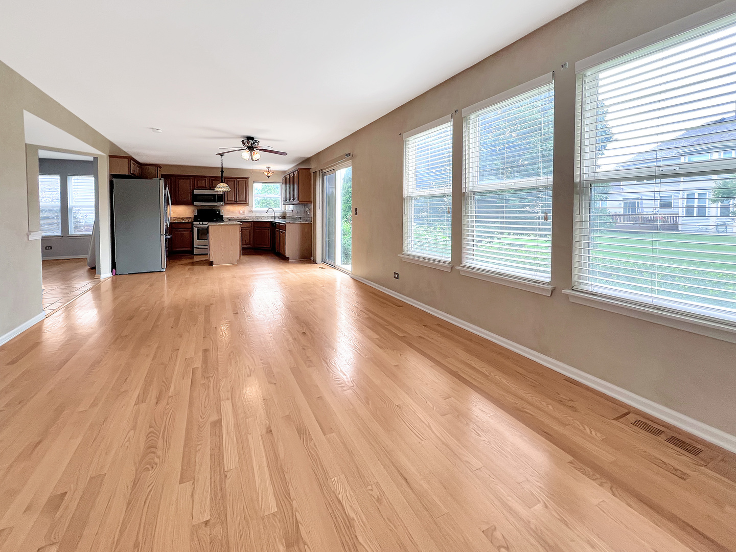 416 Farnsworth Circle