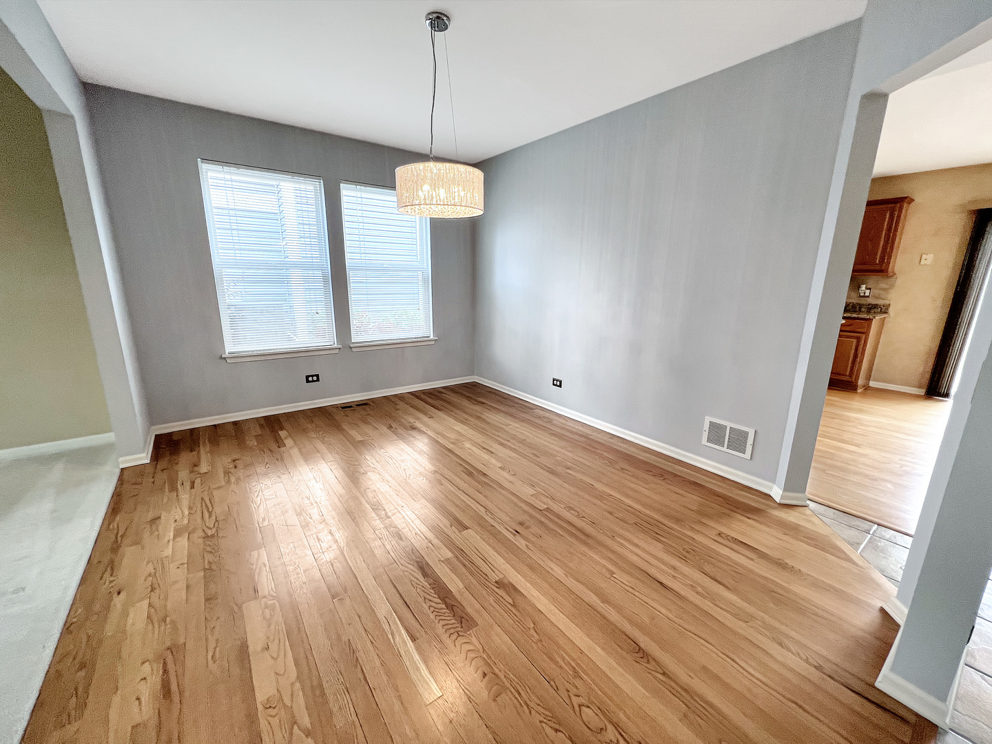 416 Farnsworth Circle