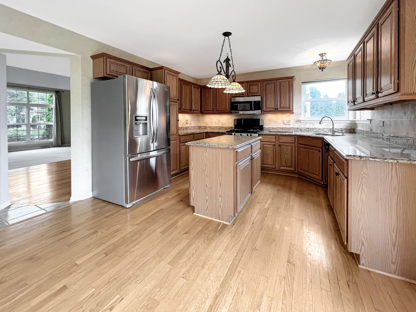 416 Farnsworth Circle