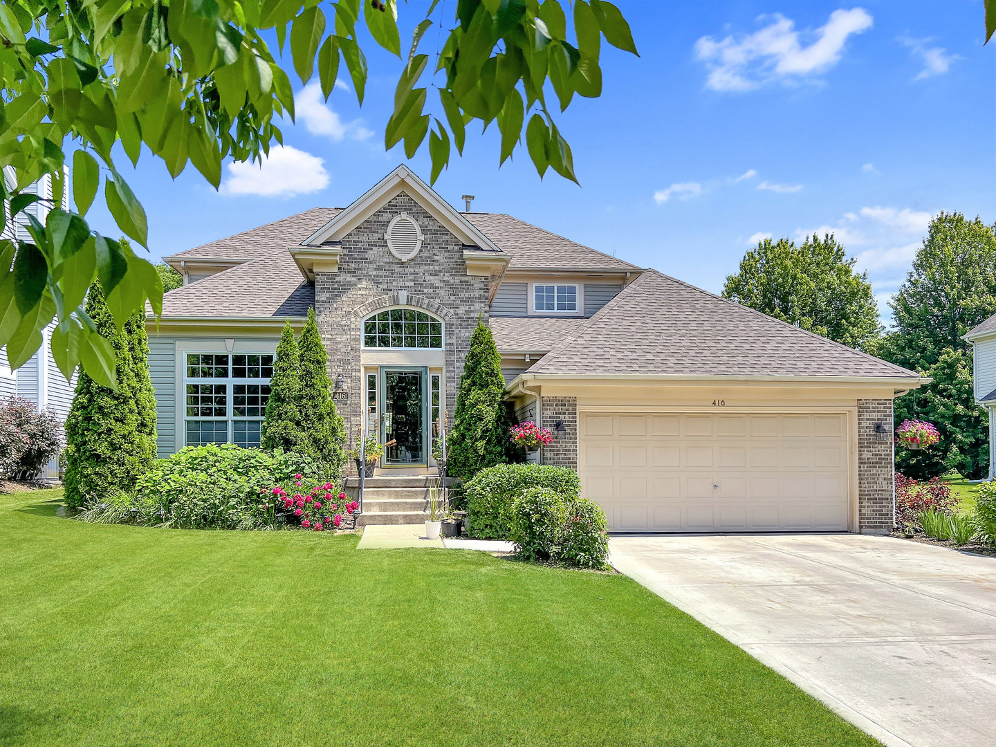 416 Farnsworth Circle