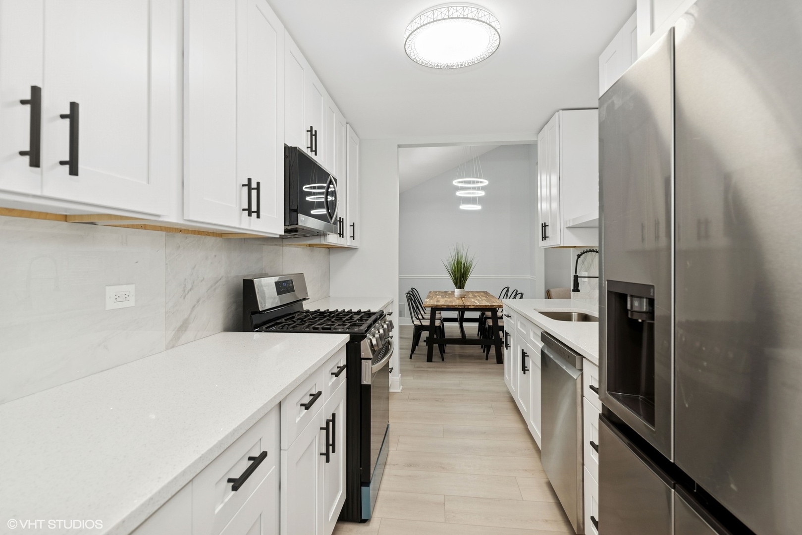 1220 E Rockwell Street