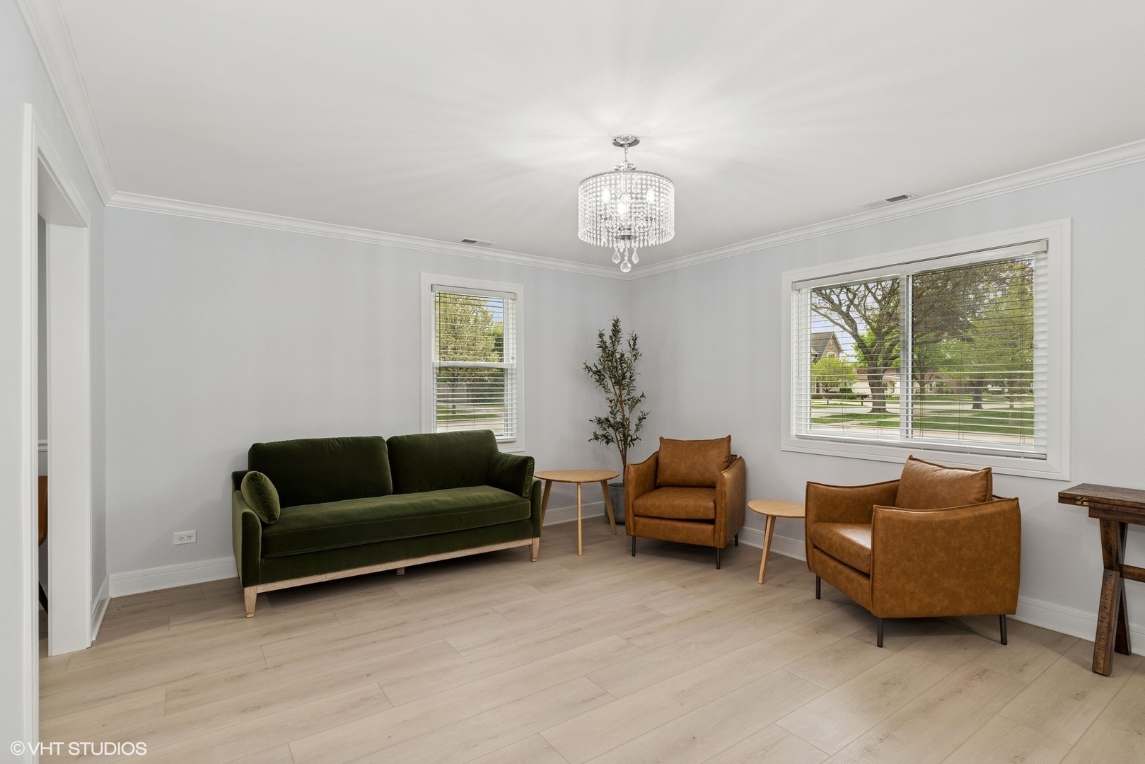 1220 E Rockwell Street