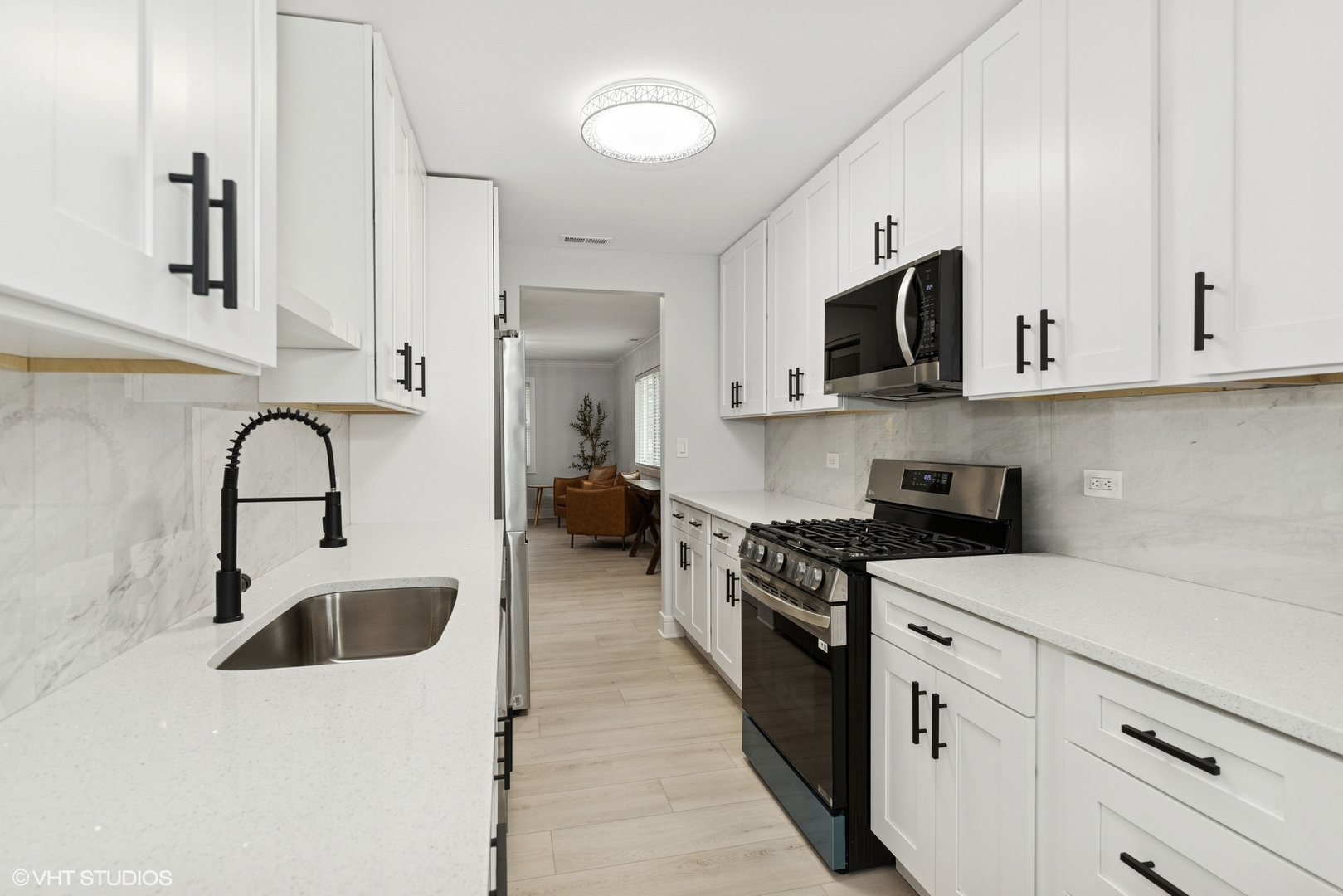 1220 E Rockwell Street