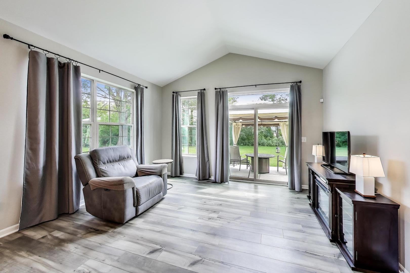 1101 Black Cherry Drive