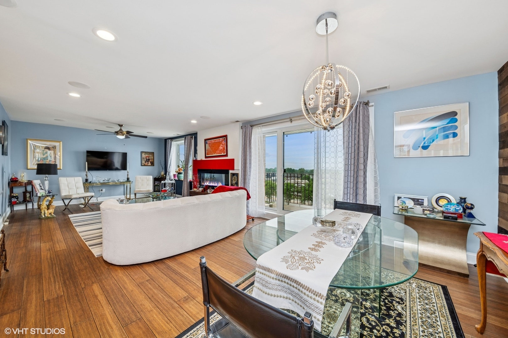 1717 W Crystal Lane Unit: 701