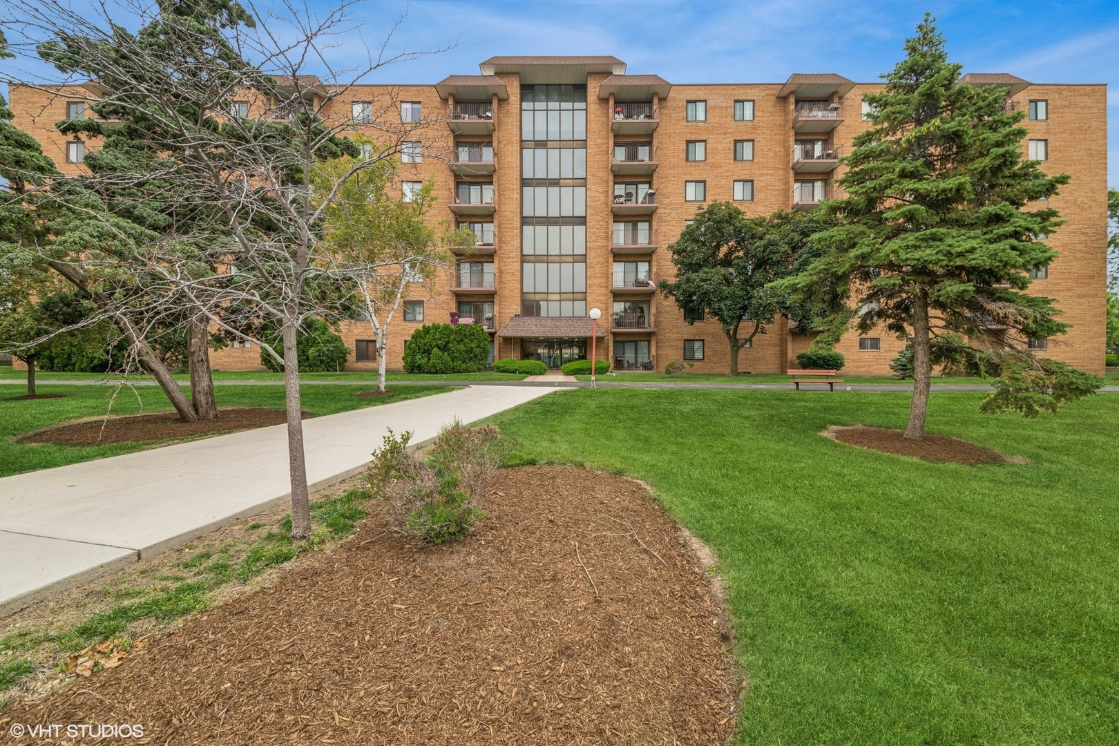 1717 W Crystal Lane Unit: 701