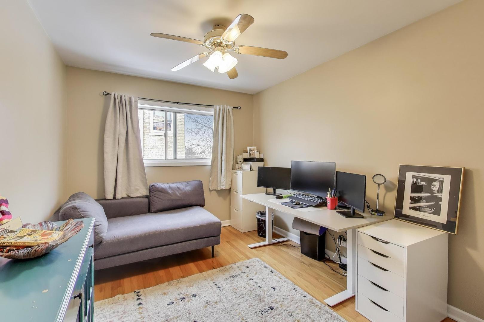 4326 N Kedvale Avenue Unit: A