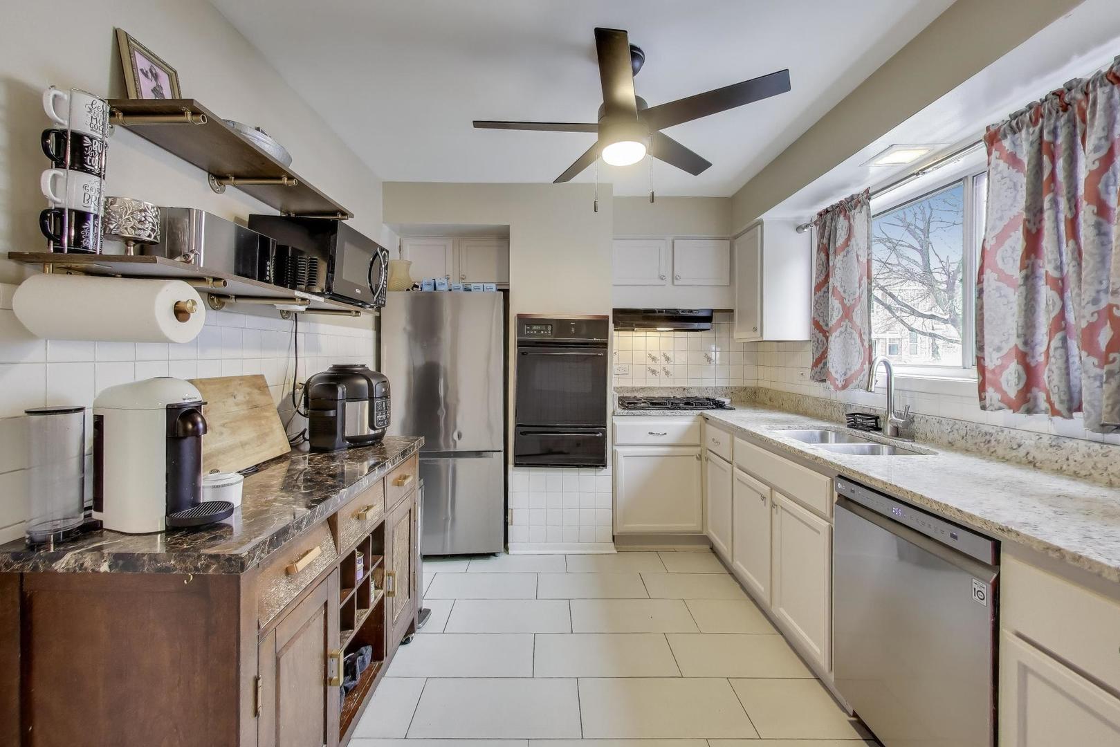 4326 N Kedvale Avenue Unit: A