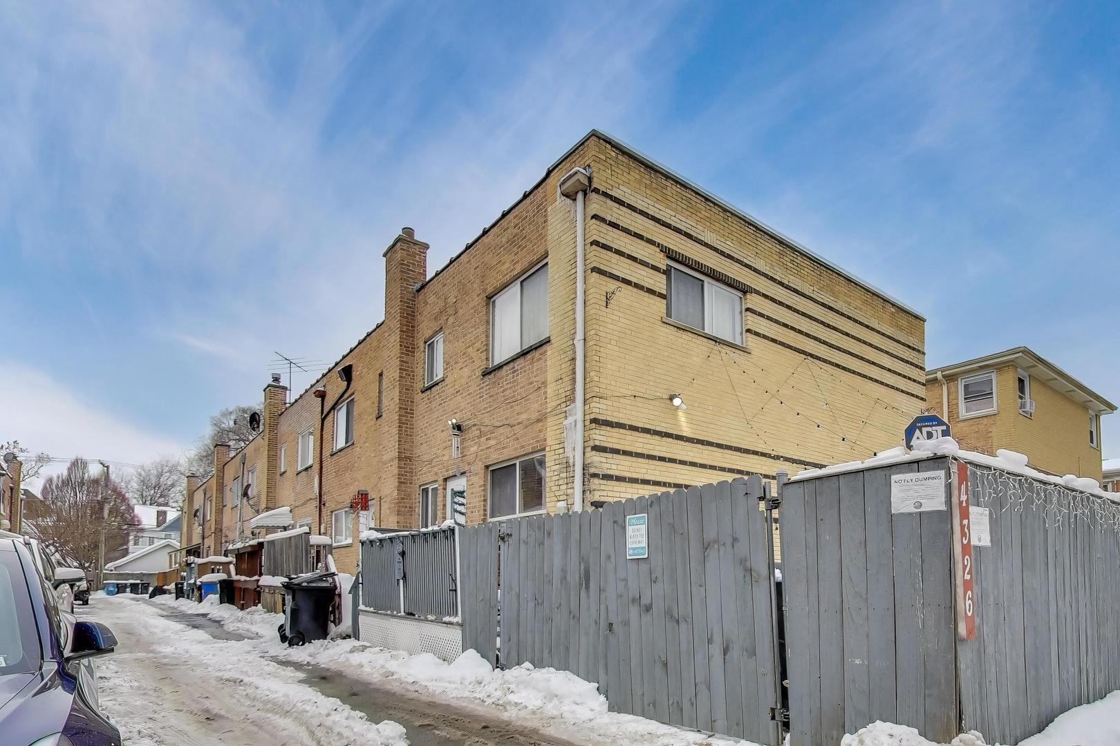 4326 N Kedvale Avenue Unit: A