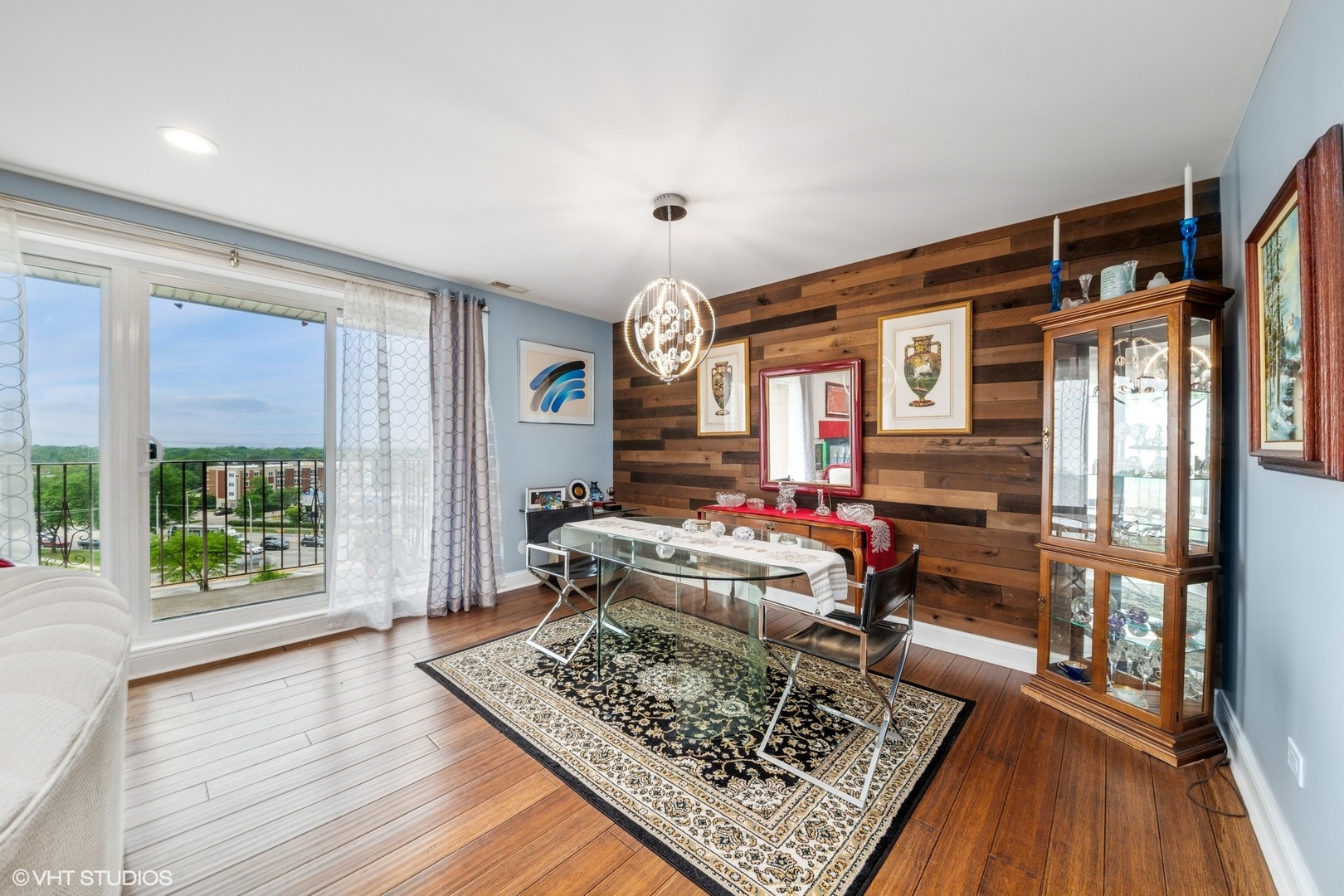 1717 W Crystal Lane Unit: 701
