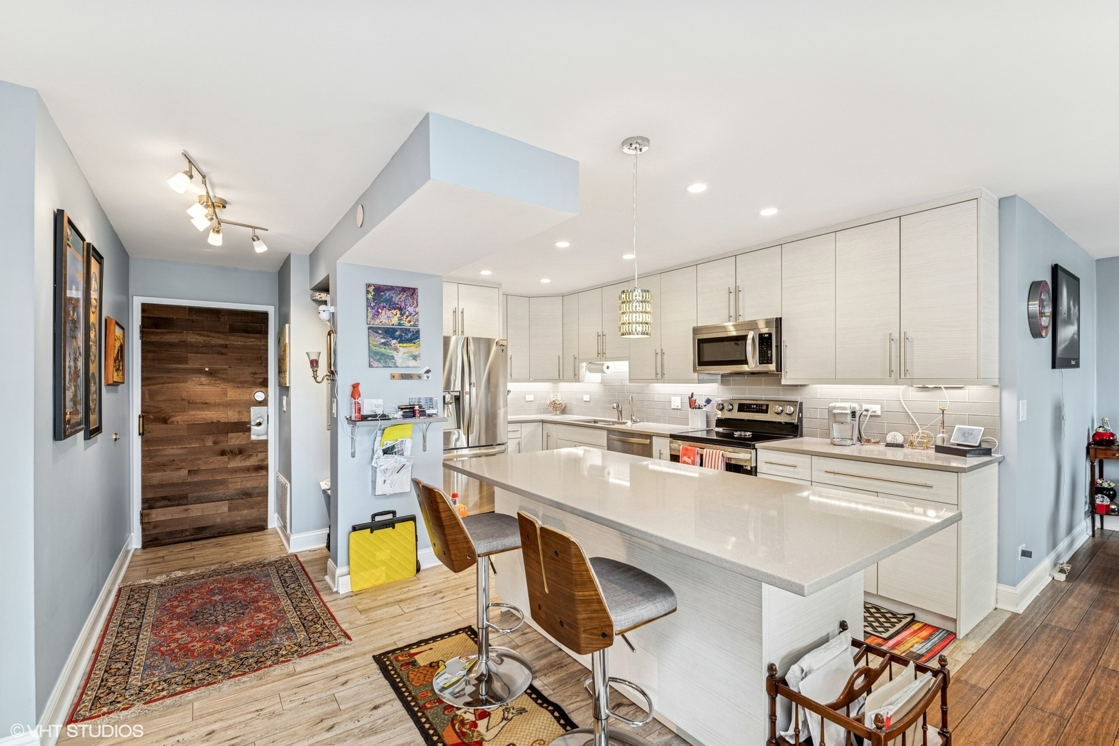 1717 W Crystal Lane Unit: 701