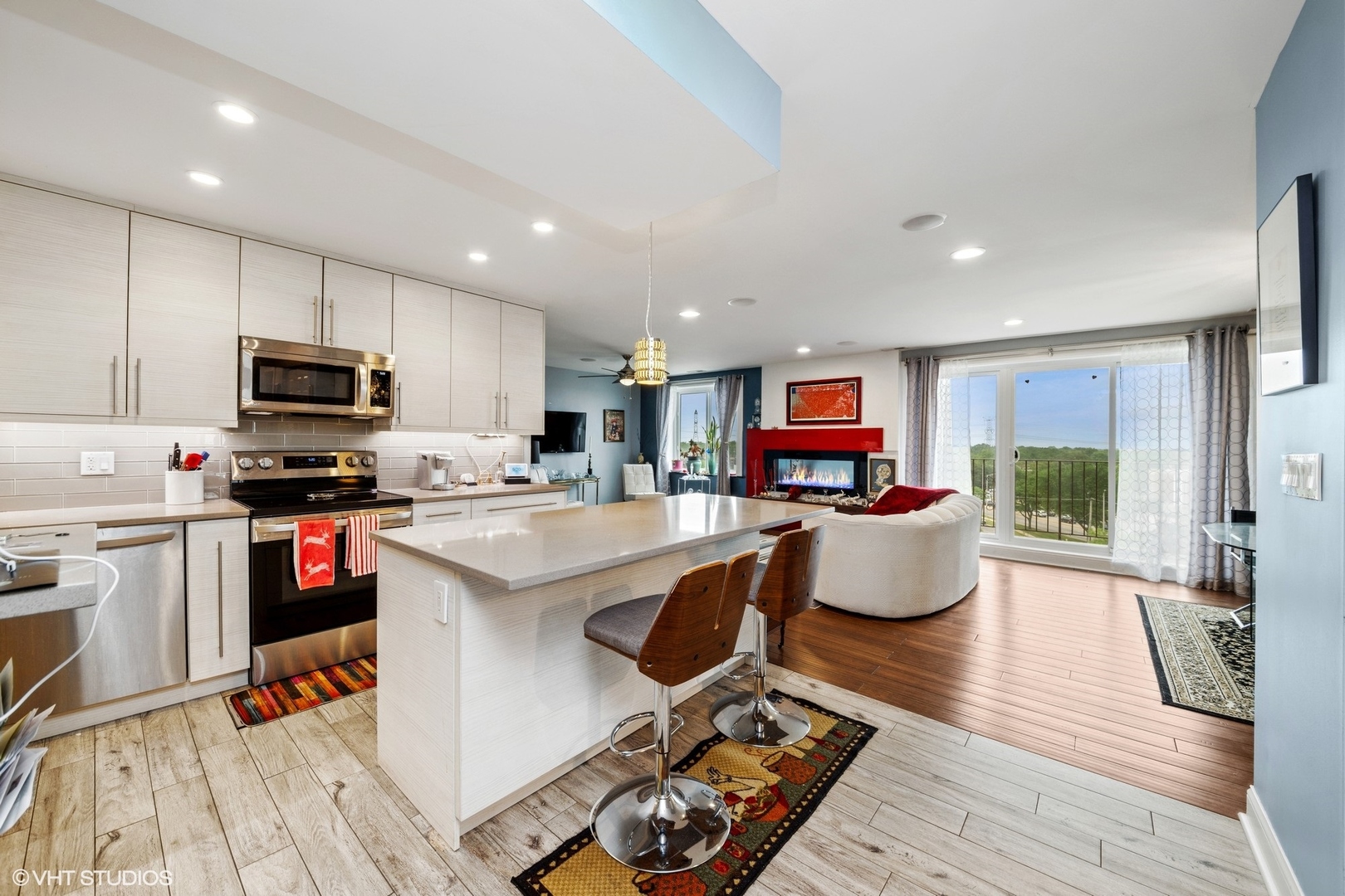 1717 W Crystal Lane Unit: 701