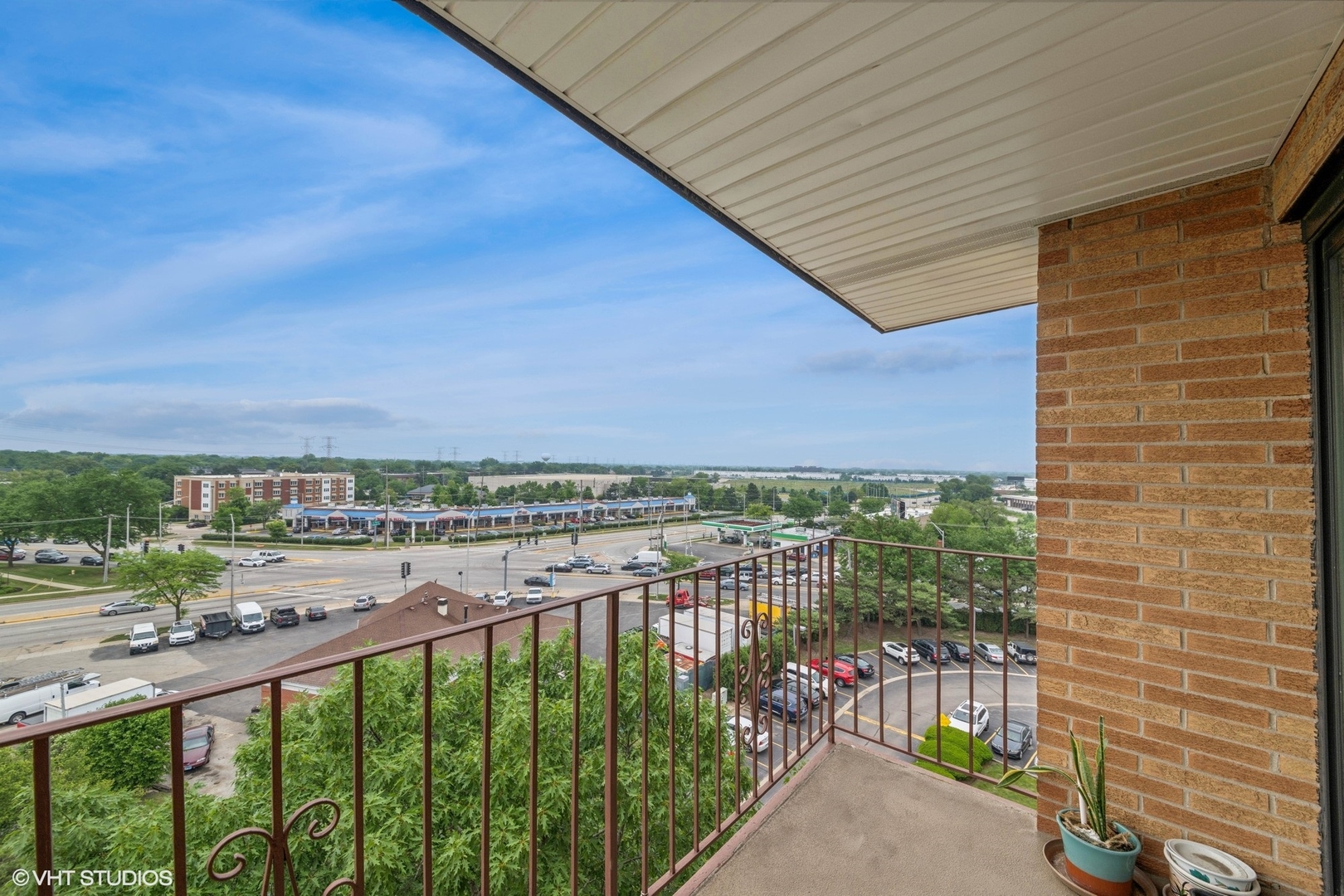 1717 W Crystal Lane Unit: 701