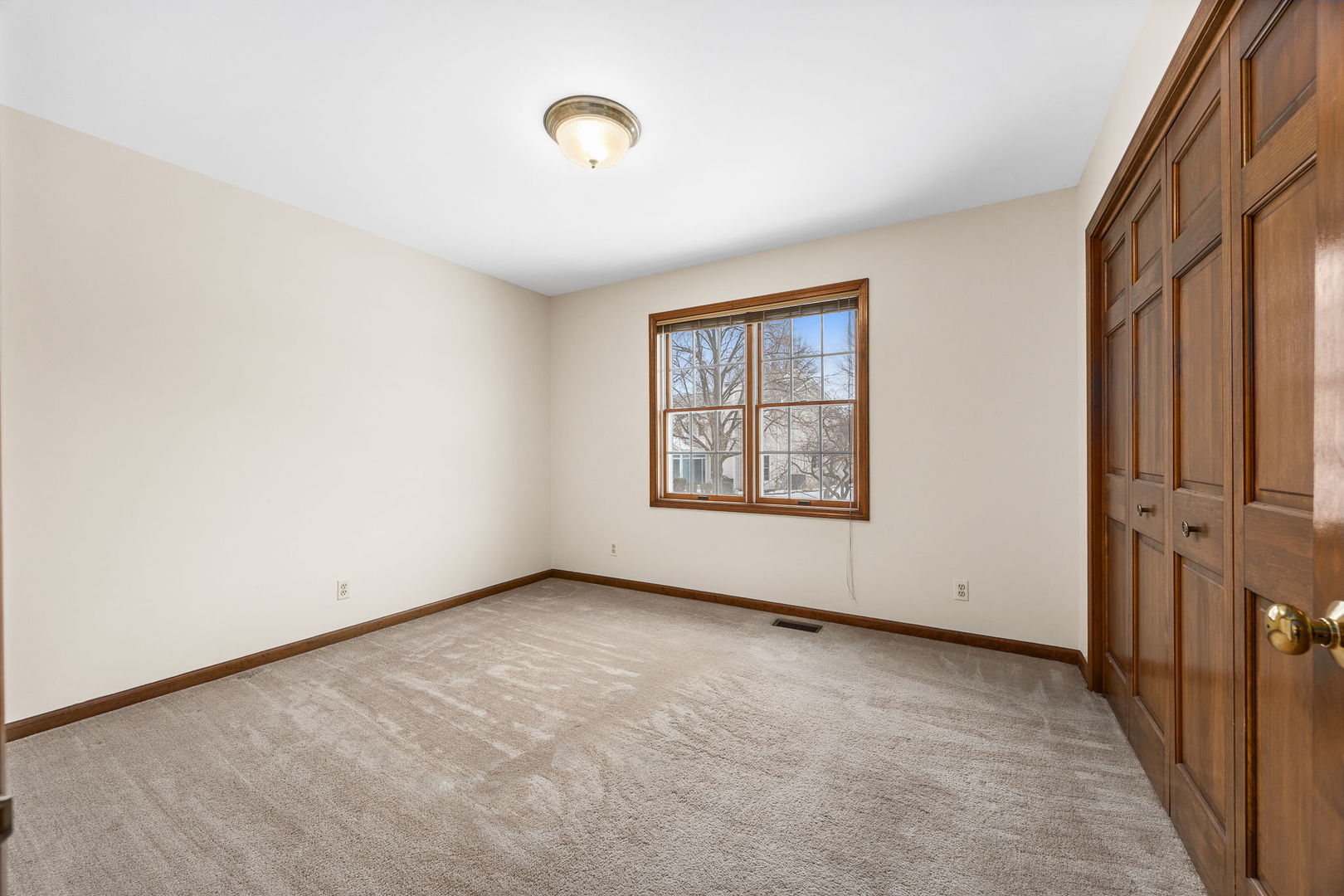 1810 Huntington Road