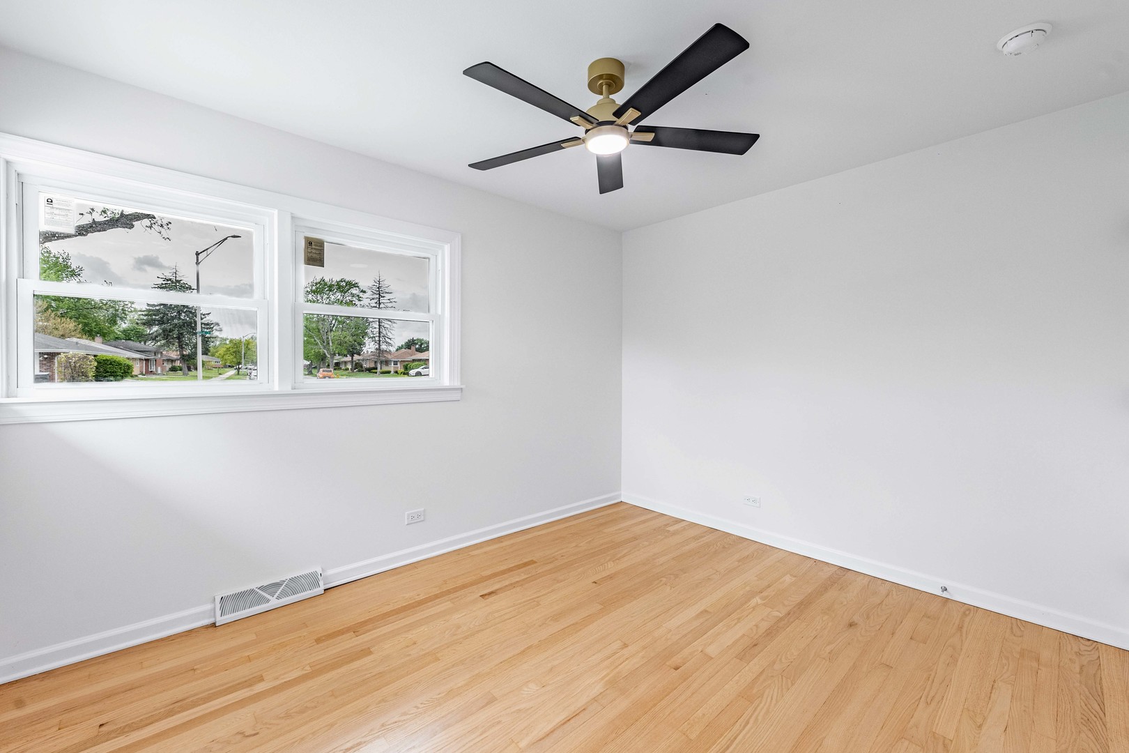 960 E 167th Street