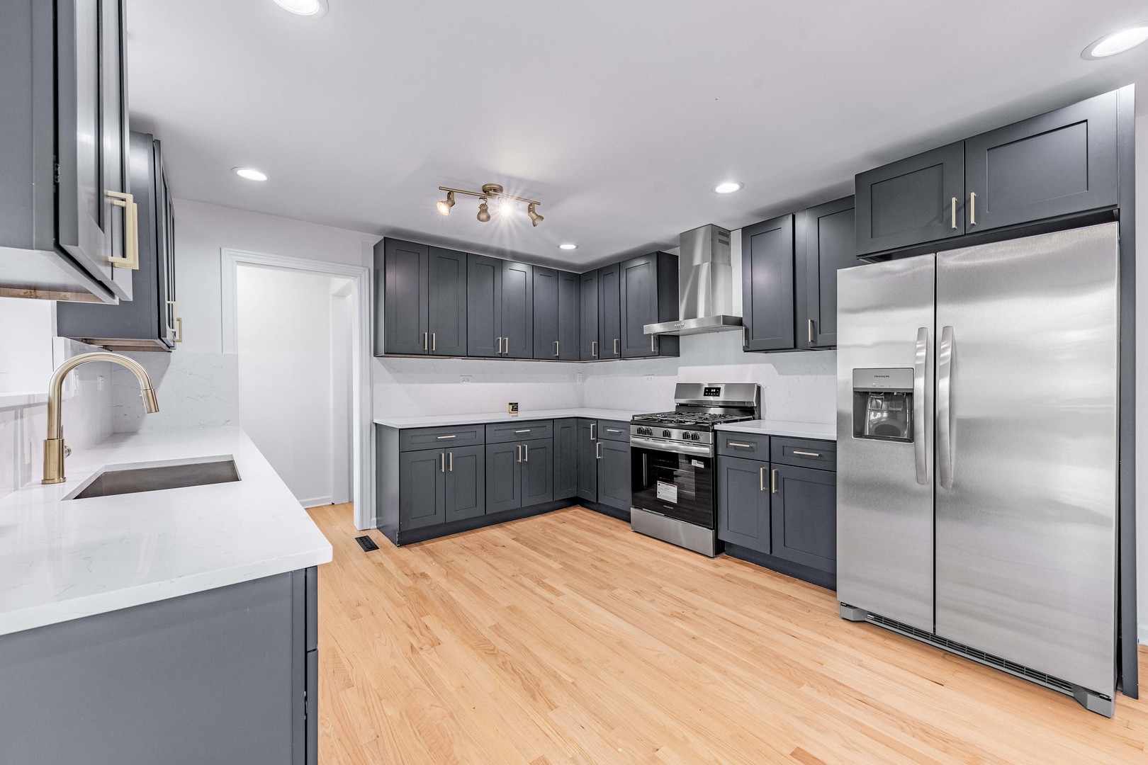 960 E 167th Street