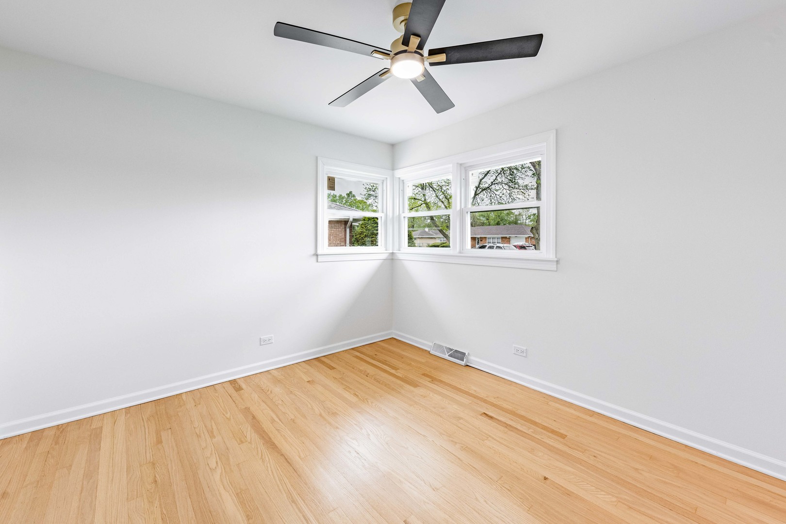 960 E 167th Street