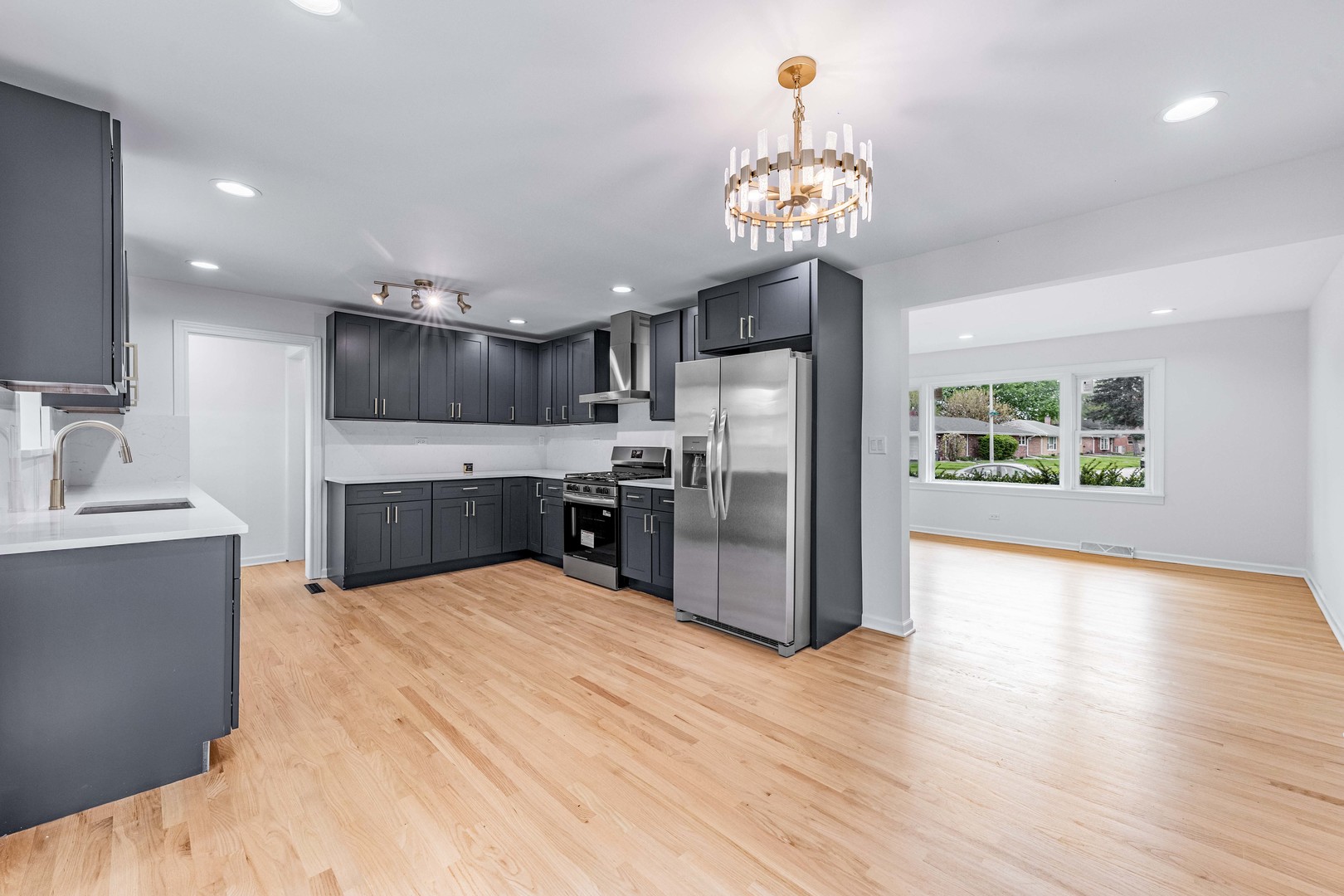 960 E 167th Street