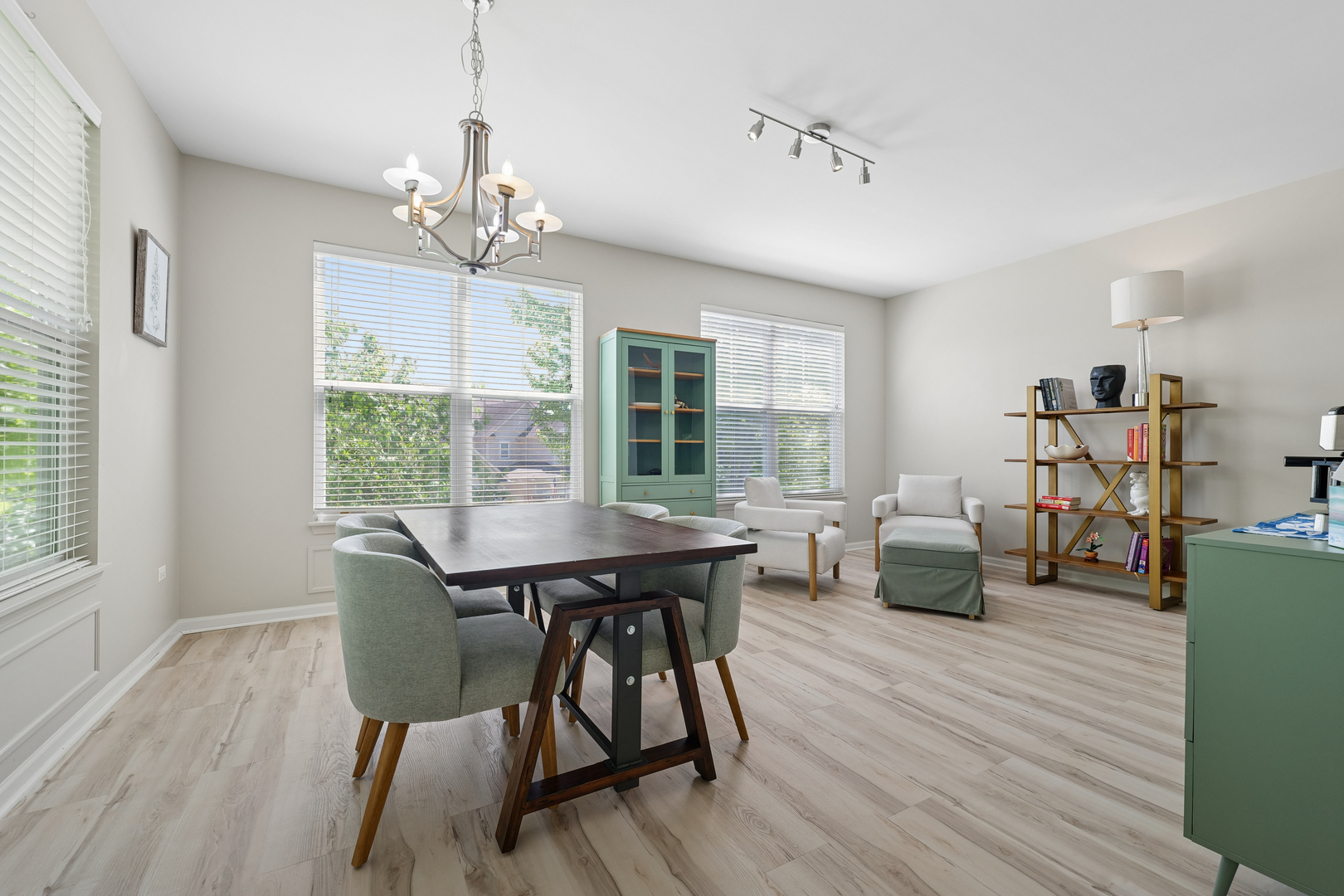 280 Hickory Lane