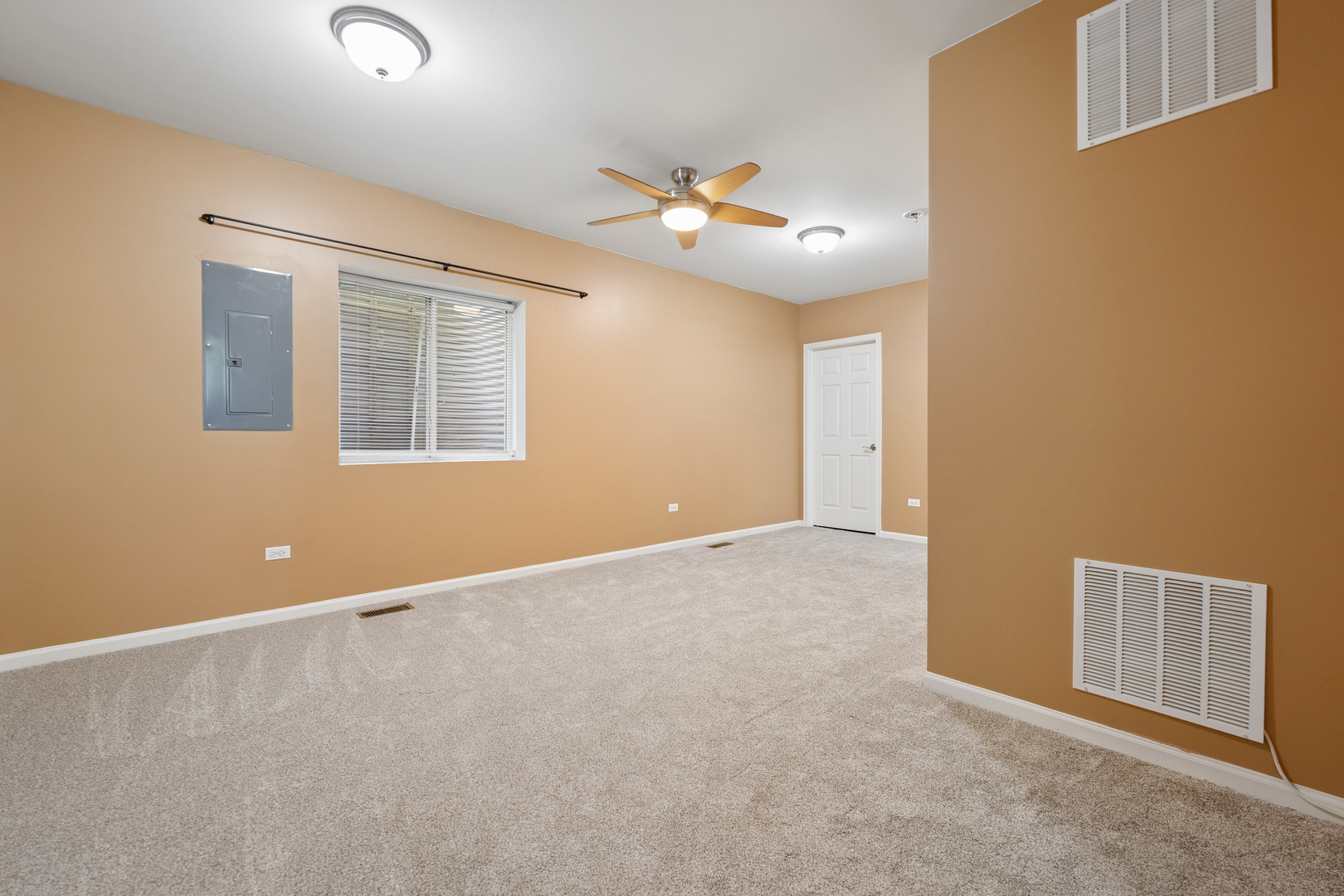 280 Hickory Lane