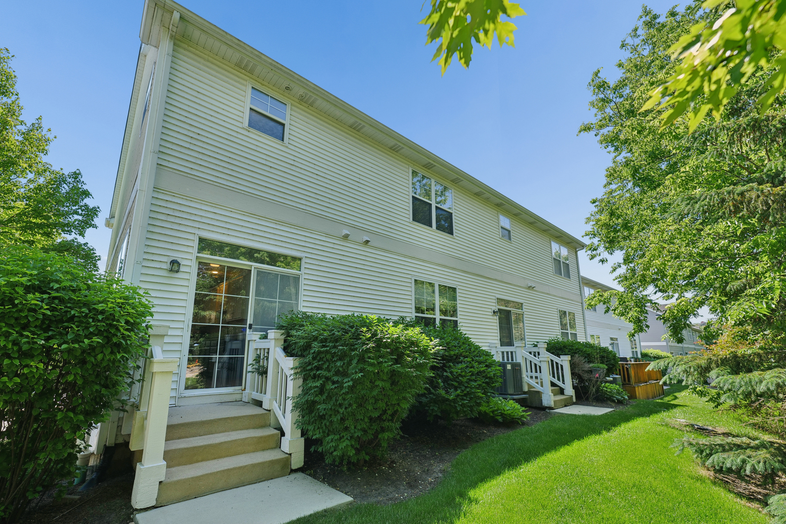 280 Hickory Lane