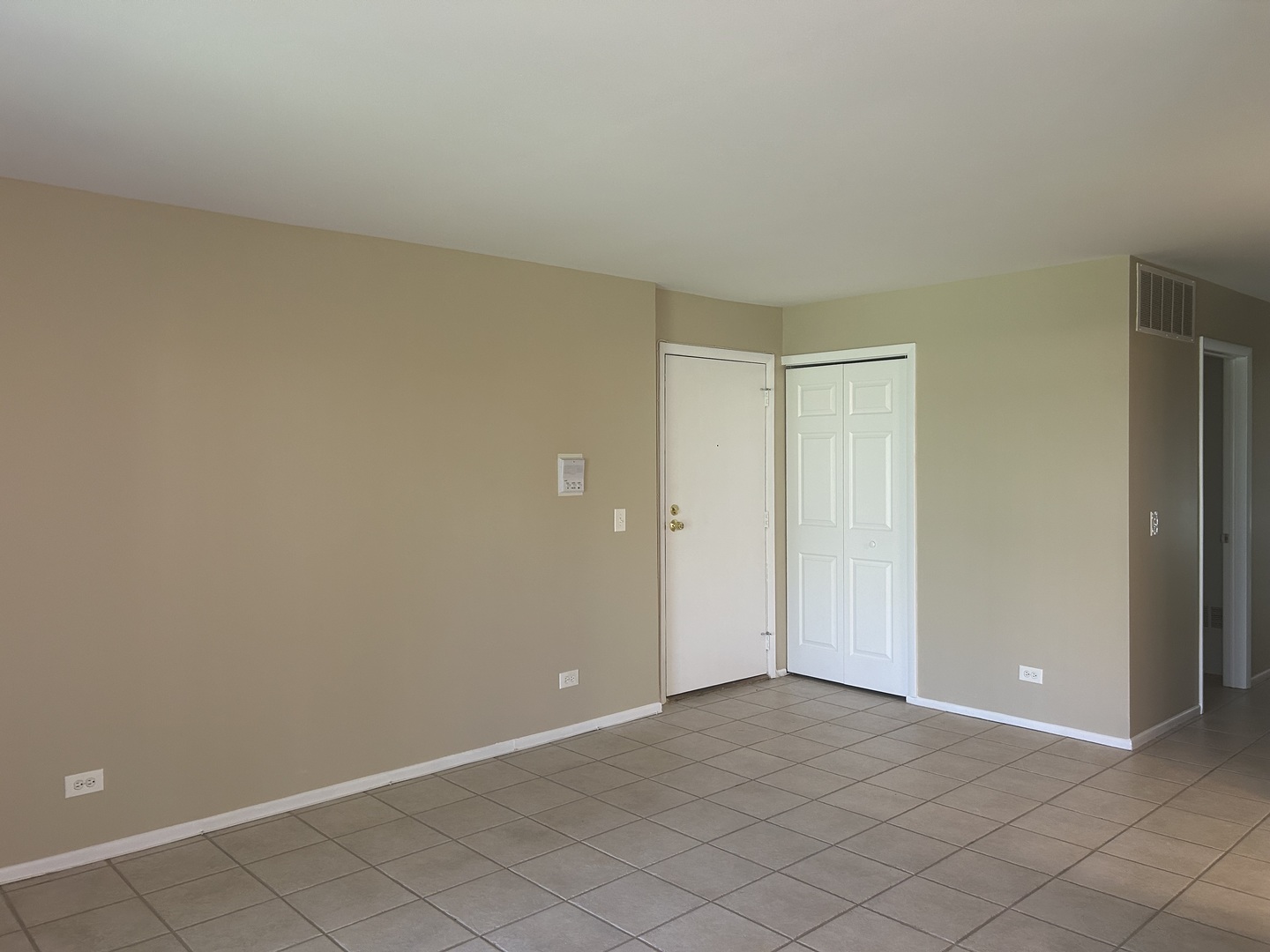 76 Margate Court Unit: C1