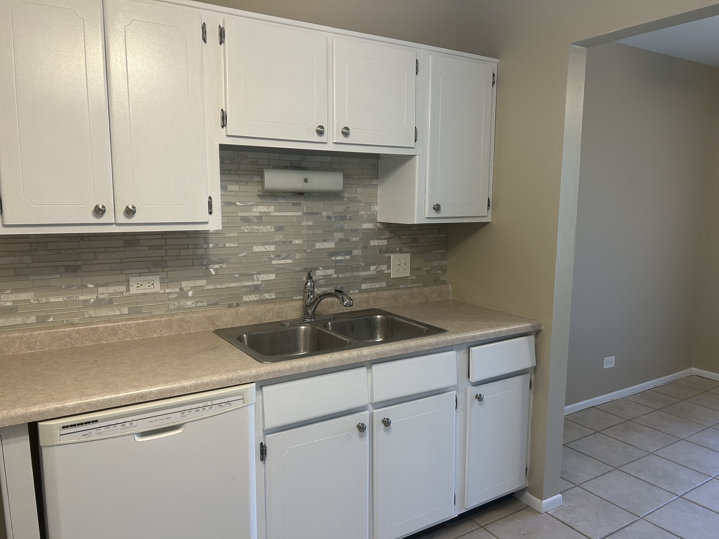 76 Margate Court Unit: C1