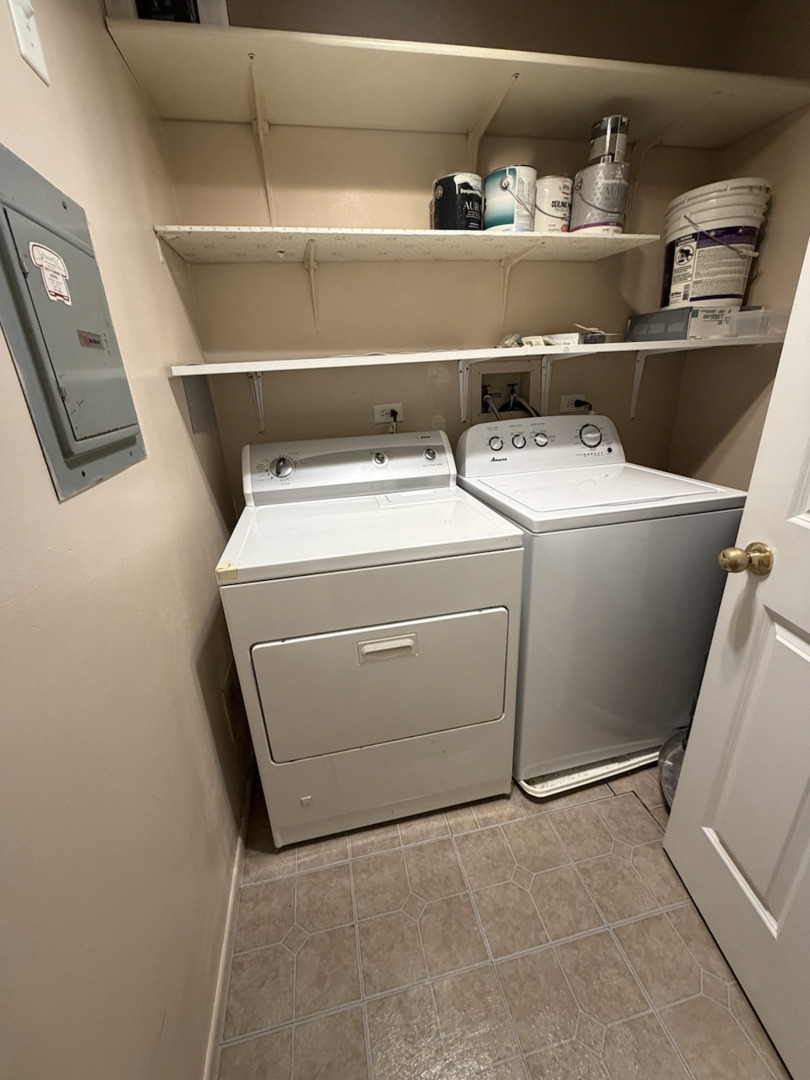 1544 Williamsburg Drive Unit: B2