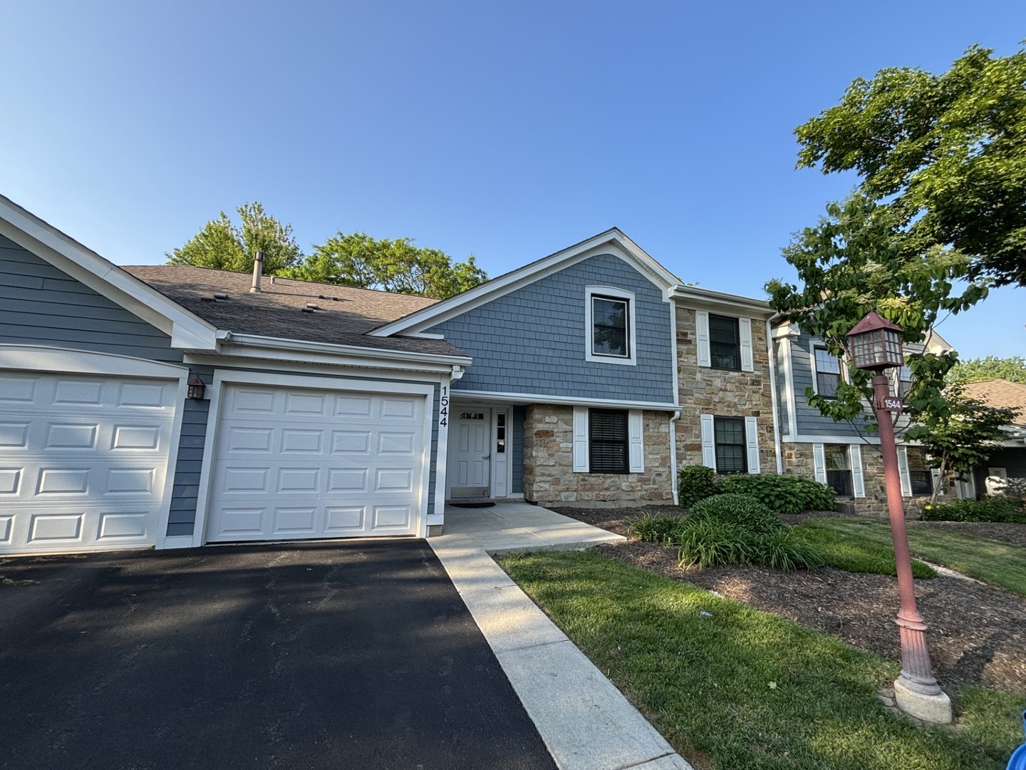 1544 Williamsburg Drive Unit: B2