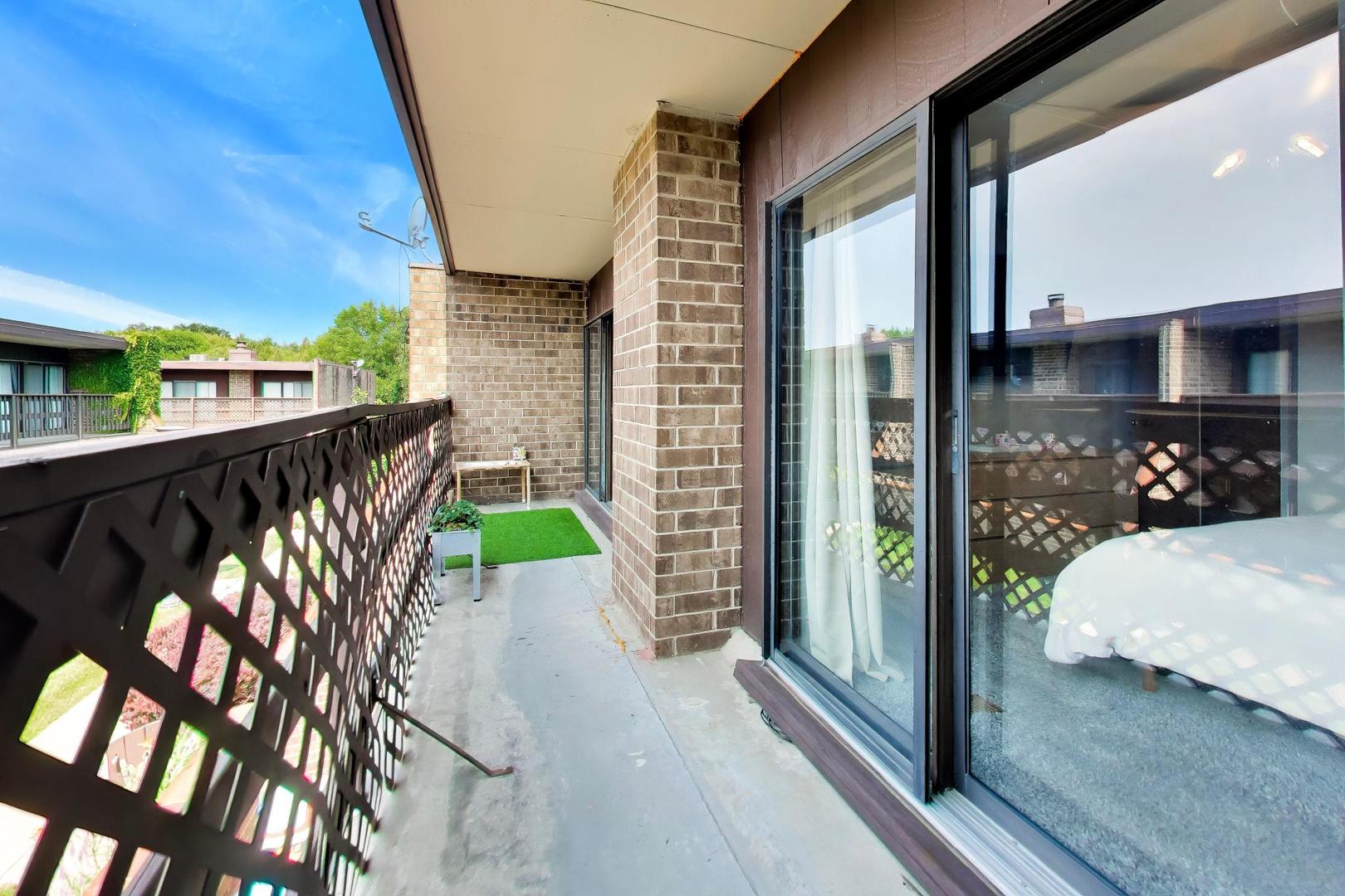 1312 Kenneth Circle