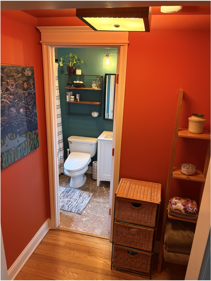 2719 W Wellington Avenue Unit: 2
