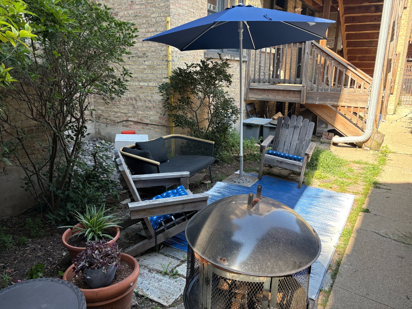 2719 W Wellington Avenue Unit: 2
