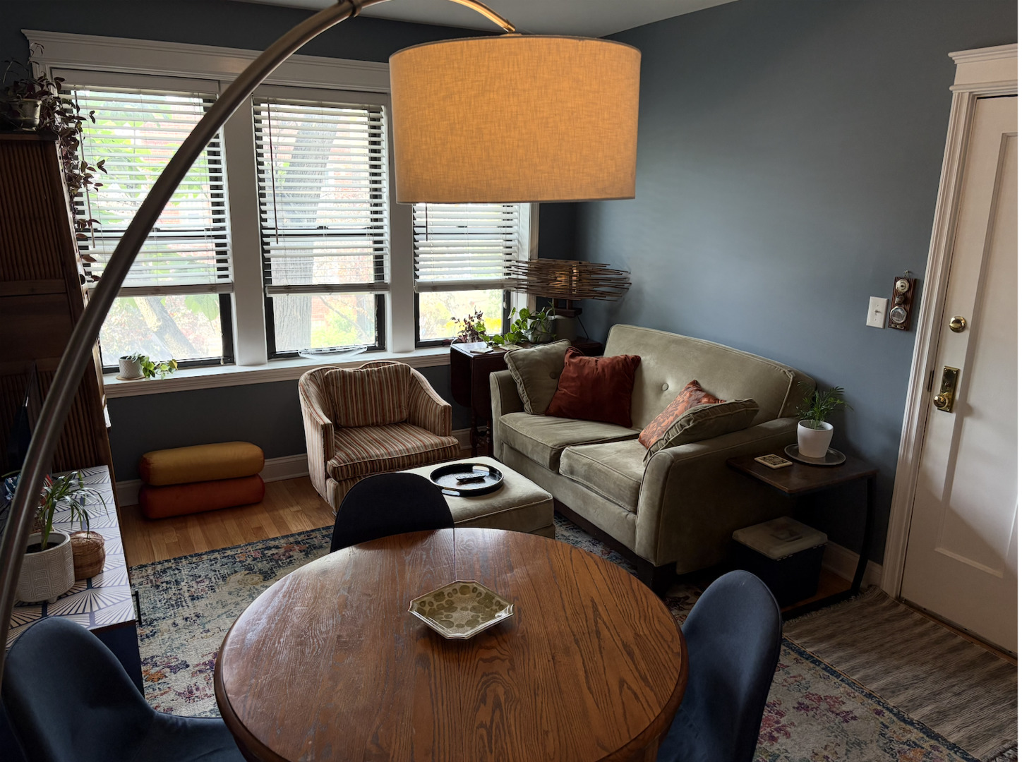 2719 W Wellington Avenue Unit: 2