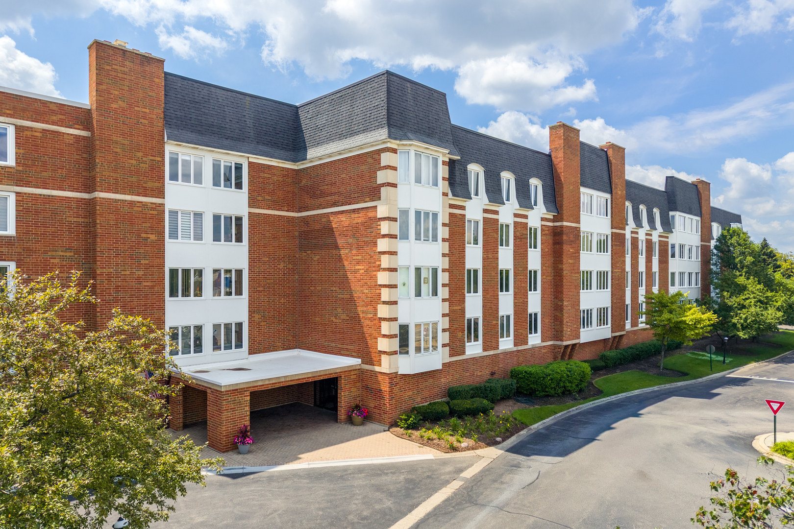50 Lake Boulevard Unit: 635