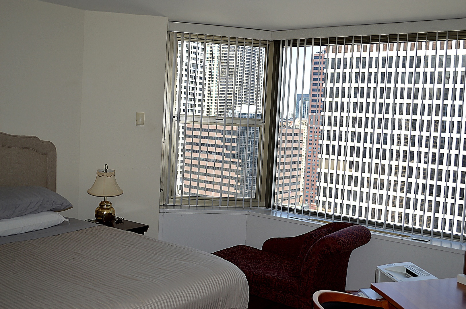 535 N Michigan Avenue Unit: 2609