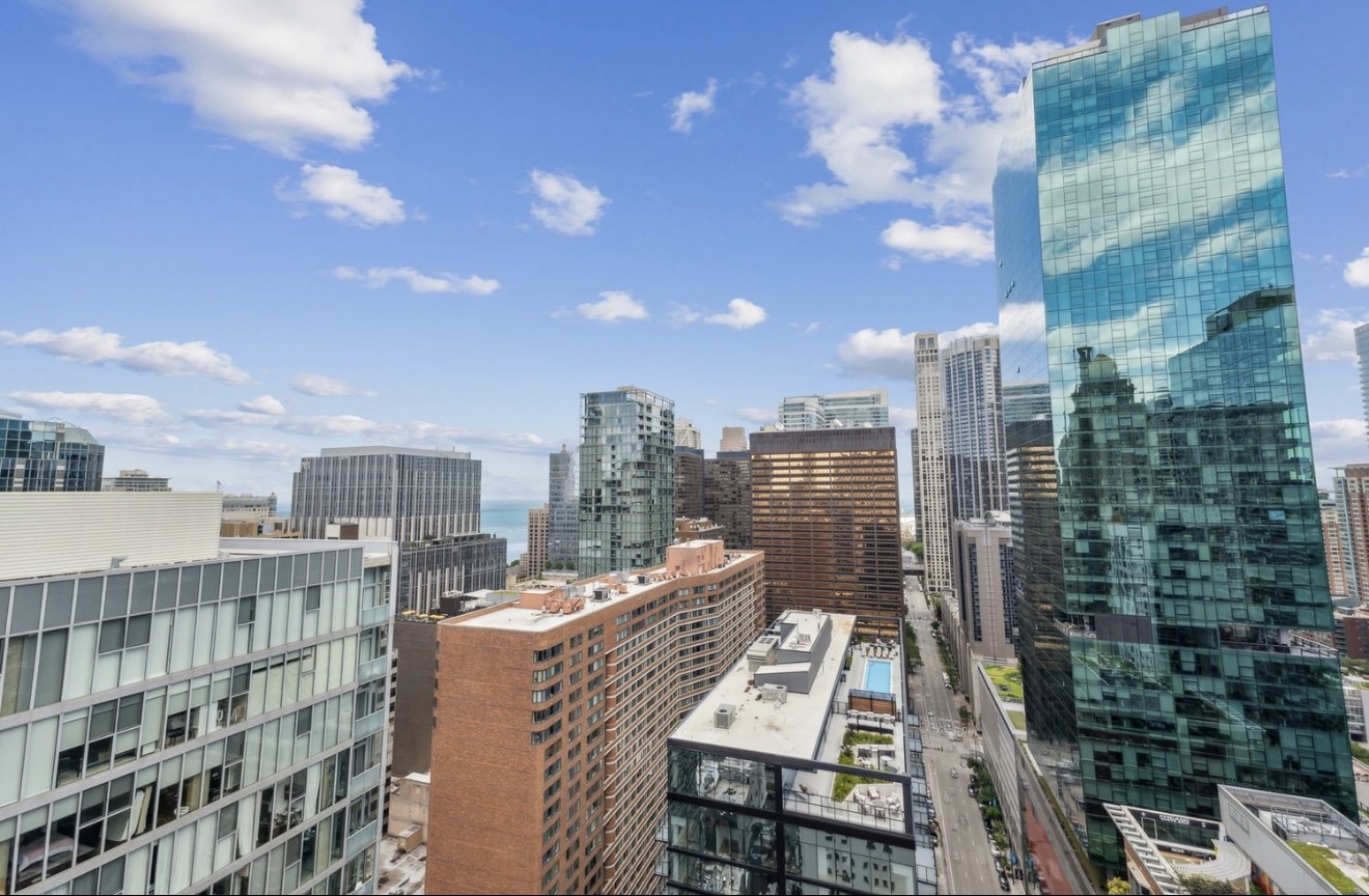 535 N Michigan Avenue Unit: 2609