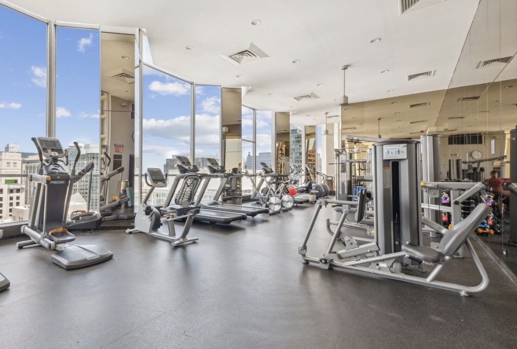 535 N Michigan Avenue Unit: 2609