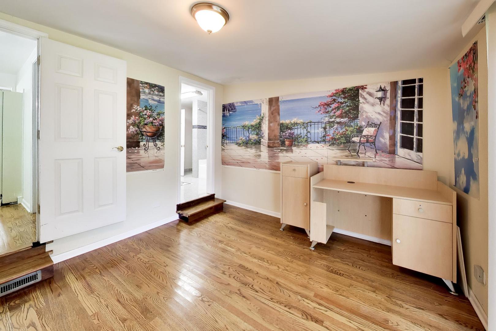 1355 Pleasant Place