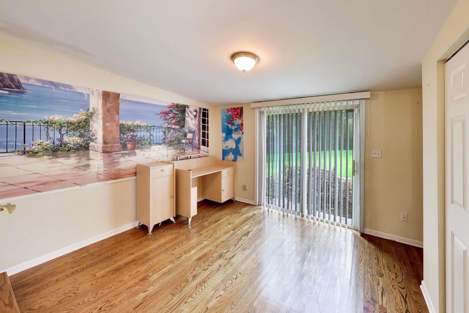 1355 Pleasant Place